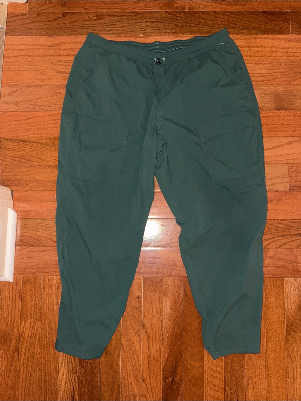 REI Women’s Cargo Pants in Forest Green
